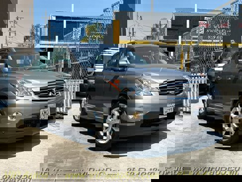 Used 2010 INFINITI EX35 Journey image 1