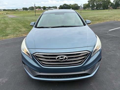 Used 2017 Hyundai Sonata Sport w/ Value Edition Package 02 image 2