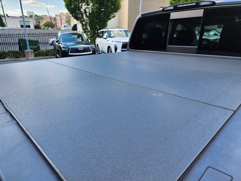 Used 2018 Nissan Titan S w/ S Utility Package image 17