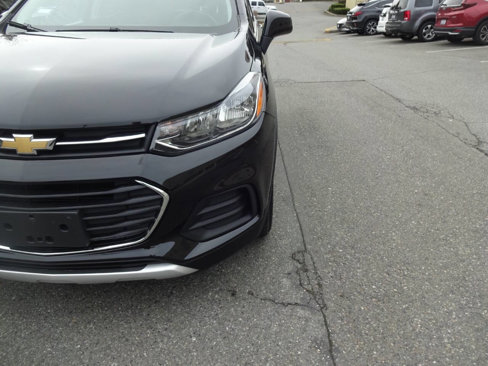 Used 2020 Chevrolet Trax LS w/ Tint and Cruise Package image 3