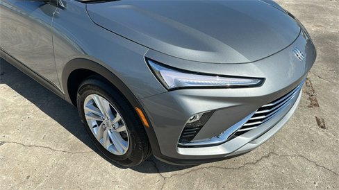 New 2025 Buick Envista Preferred w/ Convenience II Package image 10