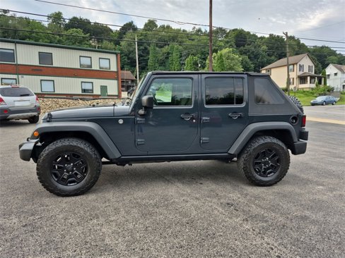 Used 2018 Jeep Wrangler Unlimited Sport image 12