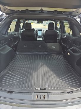 Used 2022 Ford Edge ST-Line image 11