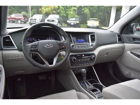 Used 2016 Hyundai Tucson SE w/ Option Group 02 image 11