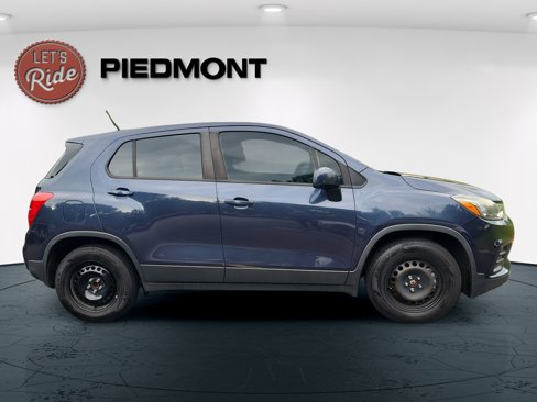 Used 2018 Chevrolet Trax LS image 5