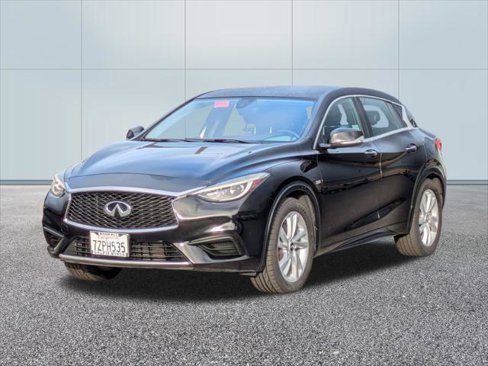 Used 2018 INFINITI QX30 image 1