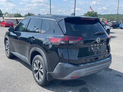 Used 2021 Nissan Rogue SV image 7