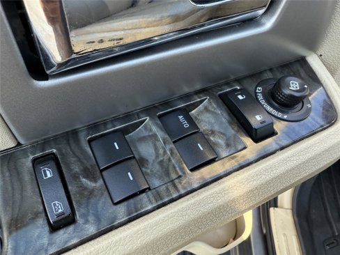 Used 2017 Ford Expedition Limited w/ Equipment Group 301A image 18
