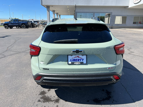 Used 2024 Chevrolet Trax RS w/ Driver Confidence Package image 5