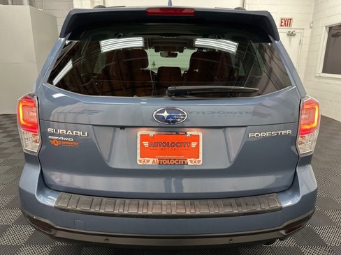 Used 2018 Subaru Forester 2.5i Touring w/ Popular Package #3B image 8