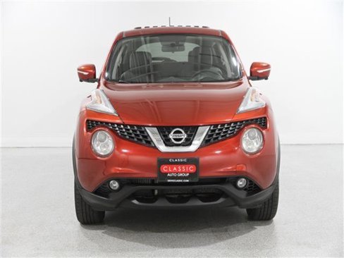Used 2015 Nissan Juke SL image 2