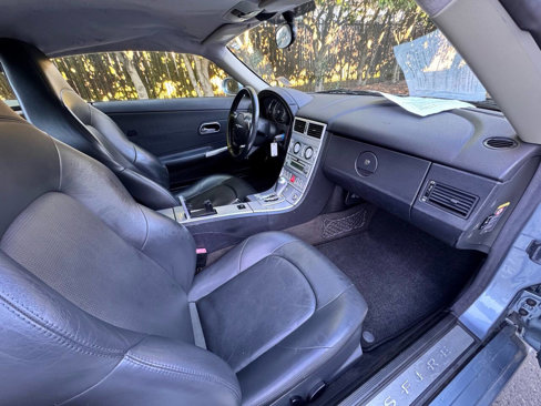Used 2005 Chrysler Crossfire Limited image 17