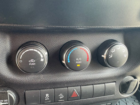 Used 2017 Jeep Wrangler Sport image 20