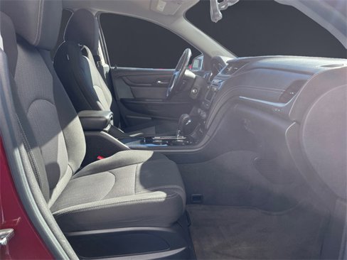 Used 2015 Chevrolet Traverse LT image 15