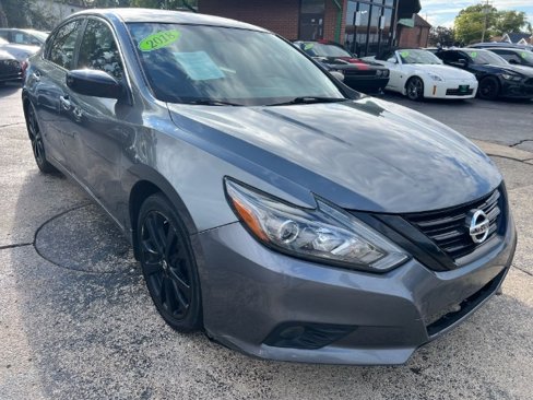 Used 2018 Nissan Altima 2.5 SR w/ SR Midnight Edition image 2