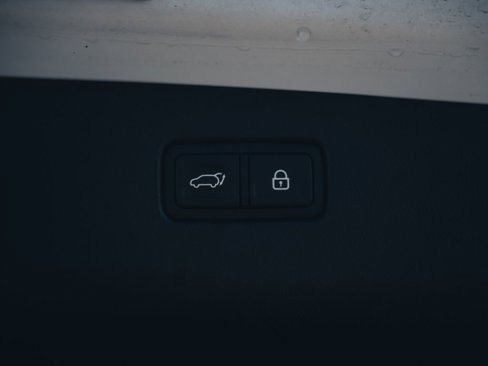 Used 2022 Genesis GV70 2.5T image 19