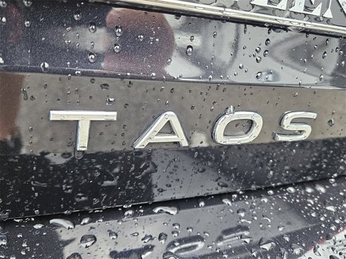 Certified 2022 Volkswagen Taos S image 13