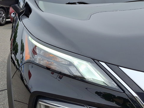 Certified 2021 Nissan Rogue SV image 9