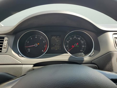 Used 2016 Volkswagen Jetta S image 34