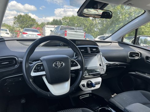 Used 2017 Toyota Prius Prime Plus image 15