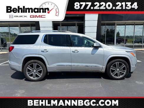 Used 2017 GMC Acadia Denali w/ Technology Package image 1
