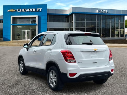 Used 2020 Chevrolet Trax LS image 6