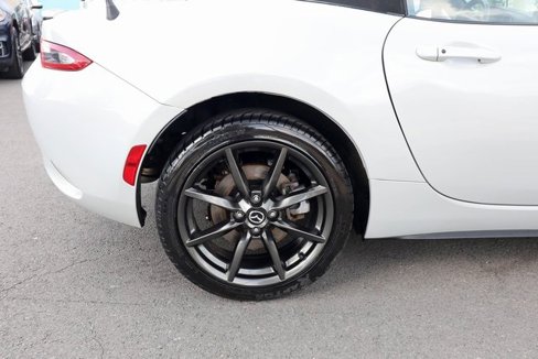 Used 2016 MAZDA MX-5 Miata Club image 28