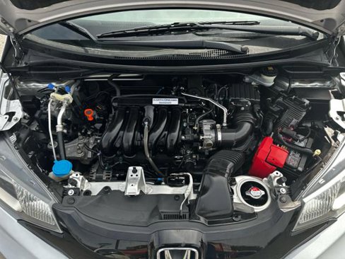 Used 2015 Honda Fit LX image 23