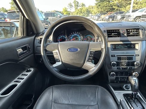 Used 2012 Ford Fusion SEL image 19