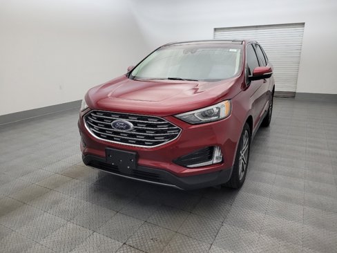Used 2019 Ford Edge Titanium image 15