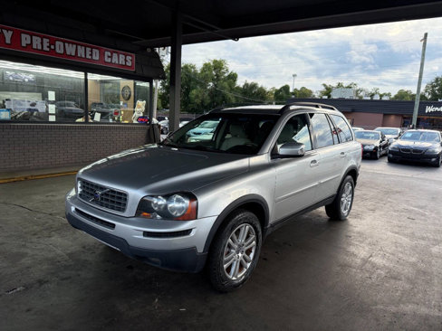 Used 2010 Volvo XC90 3.2 image 1
