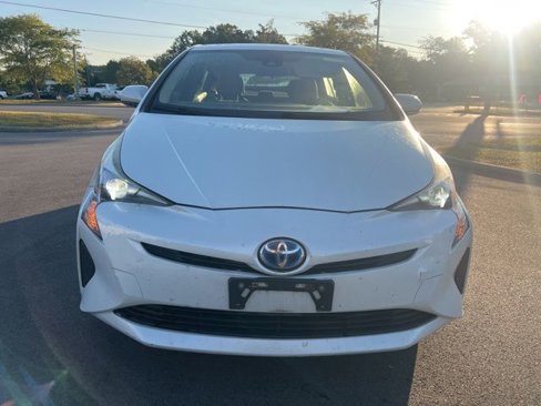 Used 2016 Toyota Prius Four image 8