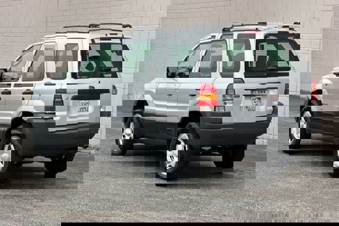Used 2002 Ford Escape XLS image 7