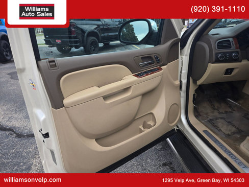Used 2013 Chevrolet Suburban LTZ image 11