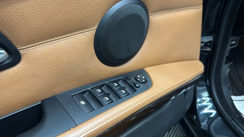 Used 2009 BMW 328i Convertible image 33