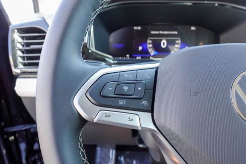 New 2025 Volkswagen Taos S image 17