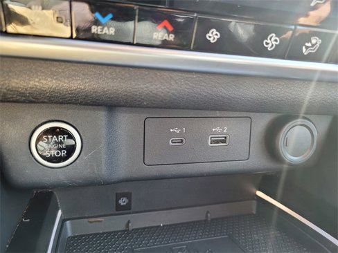 Used 2021 Nissan Rogue Platinum image 21