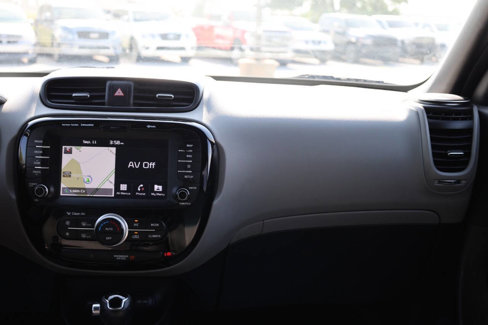 Used 2018 Kia Soul + w/ Audio Package image 23