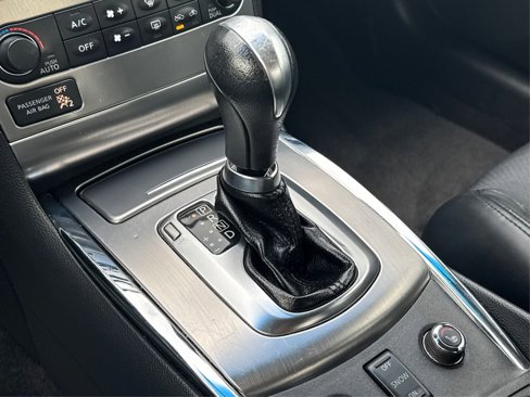 Used 2012 INFINITI G37 x w/ Premium Pkg image 42