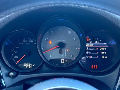 Used 2021 Porsche Macan S image 24