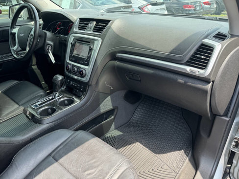 Used 2017 GMC Acadia Limited SLT image 39
