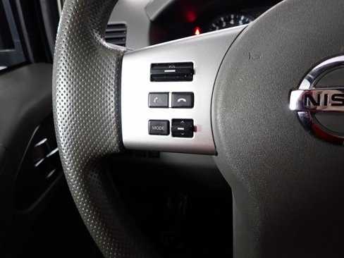 Used 2020 Nissan Frontier SV w/ Midnight Edition Floor Mats image 22