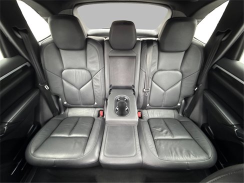 Used 2011 Porsche Cayenne image 16