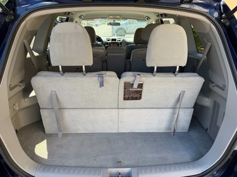 Used 2013 Toyota Highlander Plus image 21
