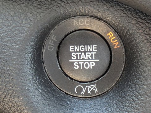 Used 2023 Jeep Cherokee Altitude Lux image 25
