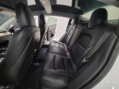 Used 2020 Tesla Model 3 Long Range image 32