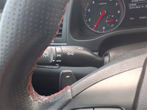 Used 2018 Hyundai Elantra Sport image 25