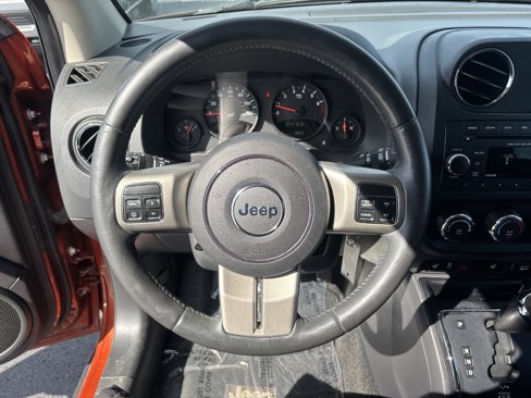 Used 2012 Jeep Compass Latitude image 3
