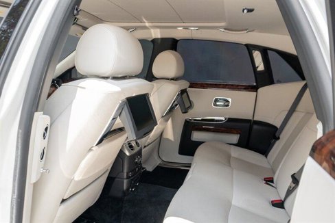 Used 2012 Rolls-Royce Ghost image 11