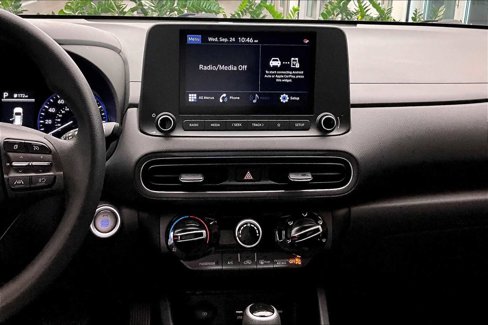 Used 2022 Hyundai Kona SEL w/ Cargo Package image 6